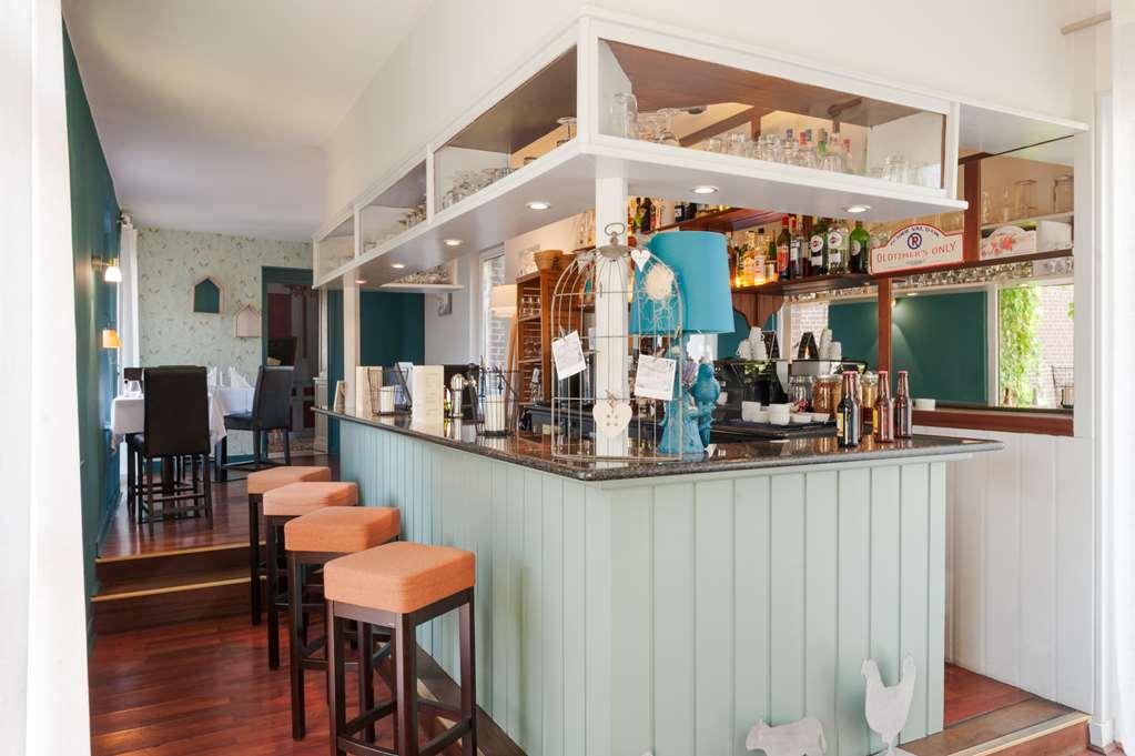 The Originals City, Hotel La Cour Carree, Eu Eu (Seine-Maritime) Restaurang bild