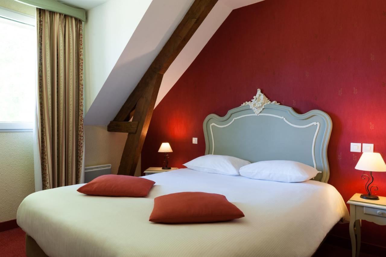 The Originals City, Hotel La Cour Carree, Eu Eu (Seine-Maritime) Exteriör bild